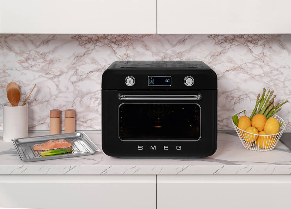 Smeg Countertop Combi Steam Oven COF01
