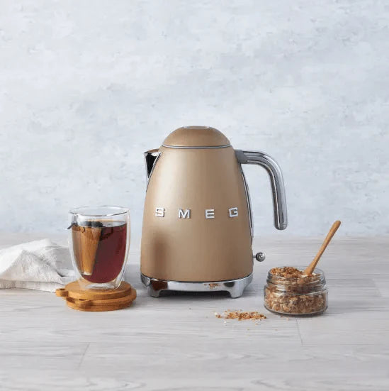 Smeg Electric Kettle 1.7 KLF03