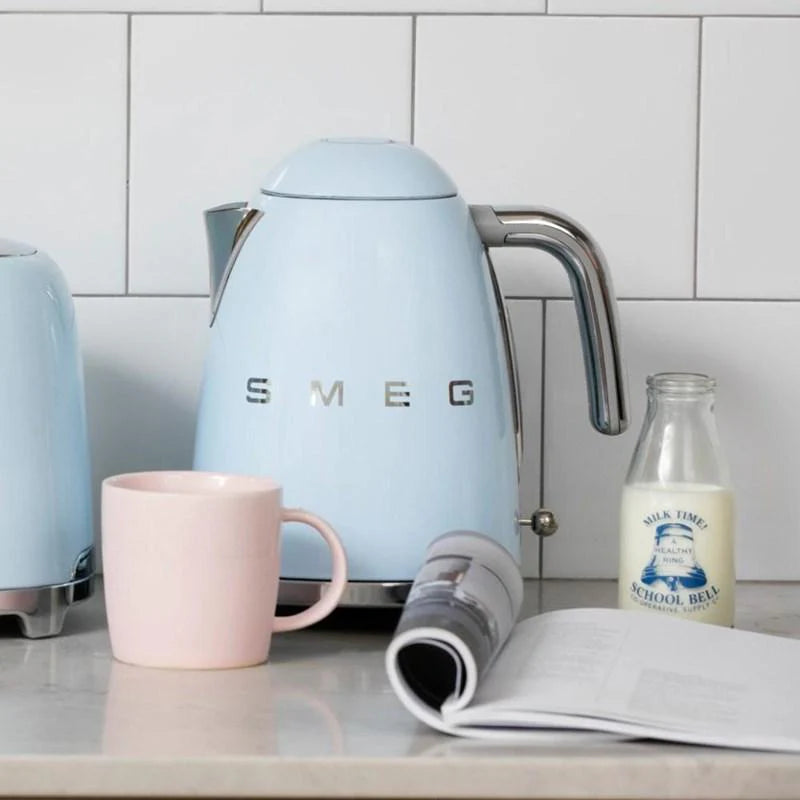 Smeg Electric Kettle 1.7 KLF03