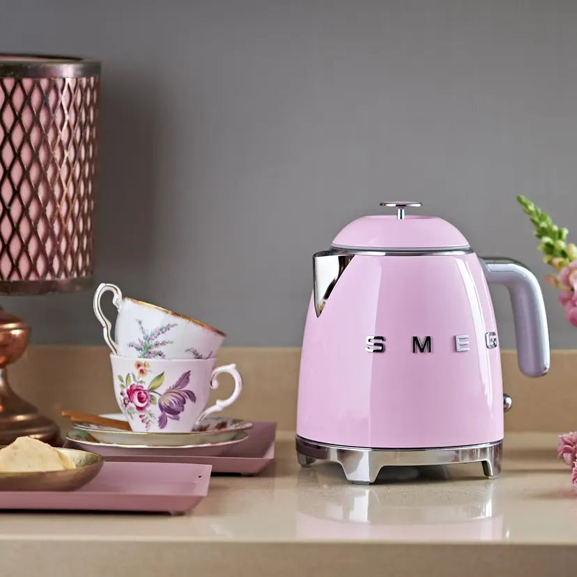 Smeg Mini Electric Kettle 0.8L KLF05