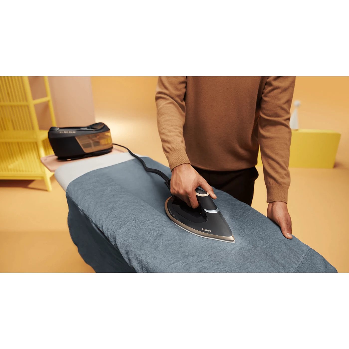 Philips PerfectCare 6000 Series Steam Generator Iron PSG6064/88