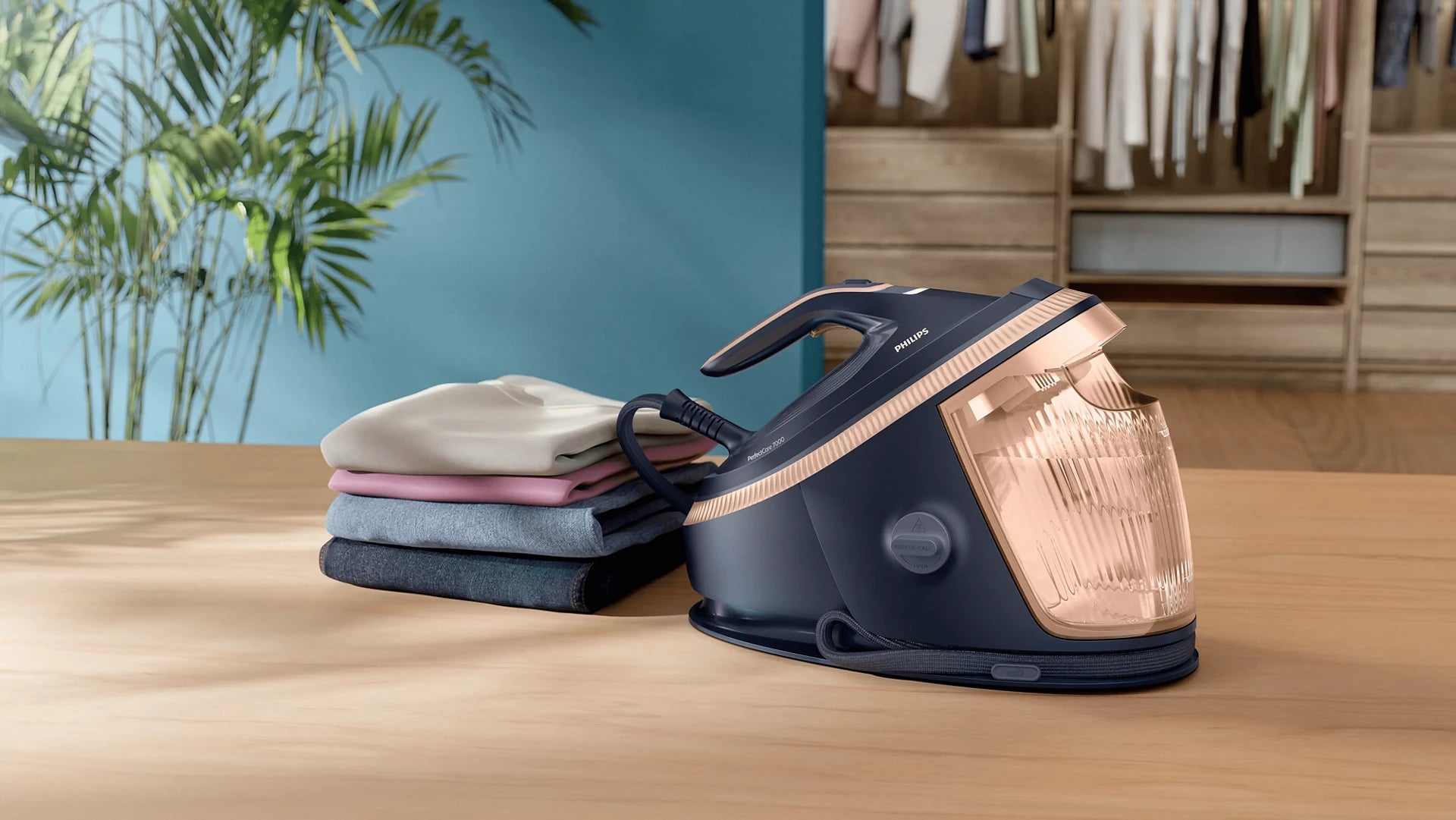 Philips PerfectCare 7000 Series Steam Generator Iron PSG7300/26